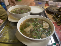 Bún bò bắp hoa