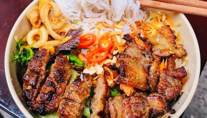 Bún Chả Que Tre - Trương Hán Siêu