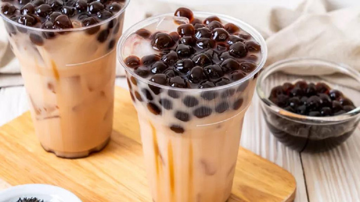 Bà Ú Milk & Tea