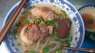 Bánh canh giò heo