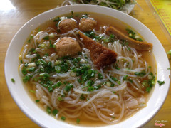 Bún viên tôm