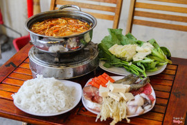 lẩu kim chi hải sản