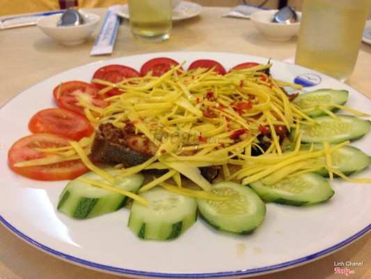 cá biến chiên mắm xoài