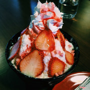 Bingsu dâu tây