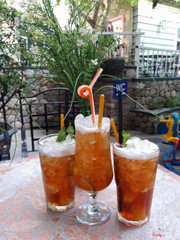Trà đào và Trà lipton
