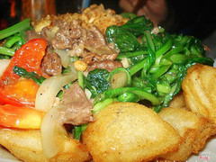 Phở chiên phồng