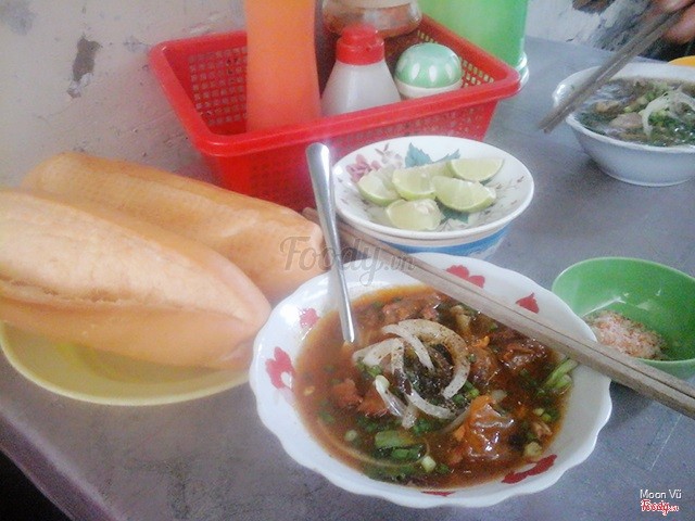 Bò Kho bánh mì