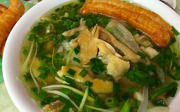 Phở Gà Ta 54A - Vũ Trọng Phụng