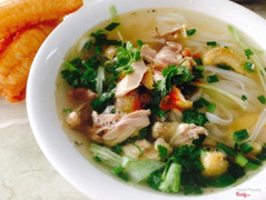 Phở cánh đùi :*