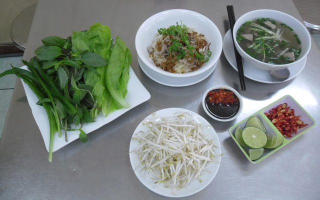 Phở Khô Bé Tư