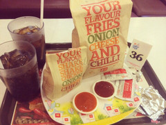Friends set 2 : potato shake*chicken shake* chicken burger * 2pepsi
