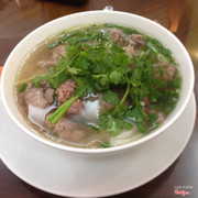 Phở tái chín 45k