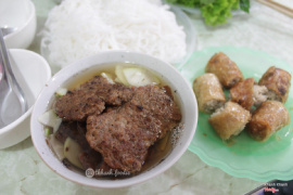 Bún chả