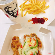 Combo chizza 1 người: 1 chizza, 1 khoai tây vừa và 1 pesi vừa - 79k