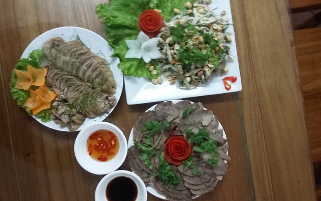 Hẻm Quán - Gà Chọi, Gà Cựa & Chim Trời