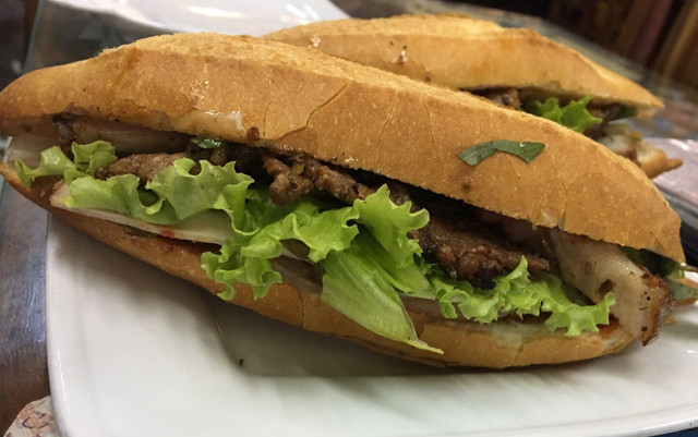 Bánh Mì Bắp