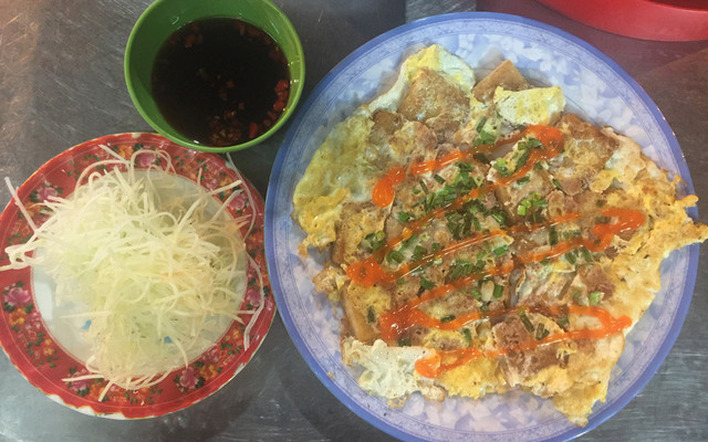 Bột Chiên & Trứng Vịt Lộn - Phạm Văn Đồng