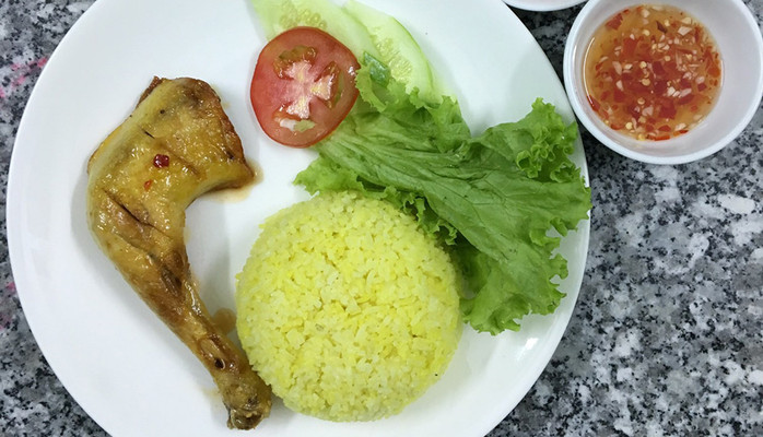Cơm Gà Hảo - Lê Thúc Hoạch