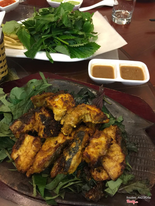 Cá tầm nướng