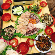 Nước lẩu rất ngon , không có quá nhiều món nhưng món nào ăn cũng ngon miệng