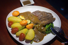 beefsteak sốt tiêu