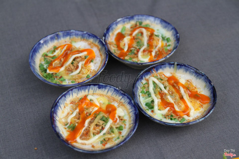 Trứng cút nướng chén