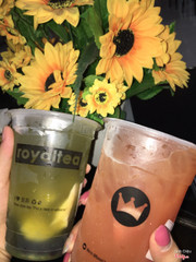 Trà xanh kiwi và Trà cam đào dâu tây ngon mát