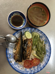 Cơm Trưa - Cá Thu Nhật Kho
Bao Gồm: Cá Thu Nhật, đồ xào, canh