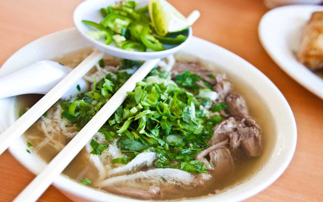 Tiệm Phở Trung Hiếu - Nguyễn Văn Cừ