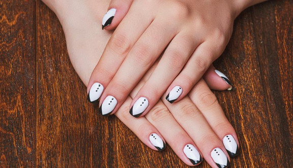 B's Nails