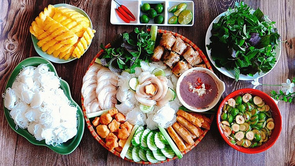 Bún Đậu Mắm Tôm - Đậu Lạc Quán