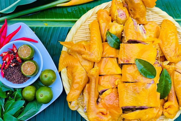 Châu Ngọc Thảo Food - Gà Ủ Muối & Ăn Vặt - Vĩnh Hội