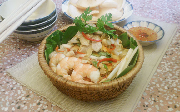 Cơm Nhà Quê - Trần Nhật Duật