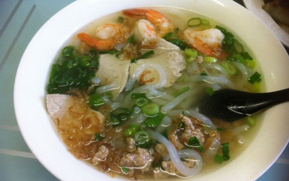 Bánh Canh Quỳnh Anh - Lê Thanh Nghị