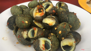 ốc ngựa rang muối ớt