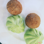 bánh bao và khoai môn lệ phố