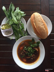 Bánh Mì Bò Kho