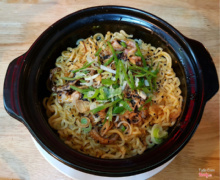 Mì cay khô Bạch tuộc