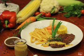 Bít tết Bò Mỹ phong cách Châu Âu 99k với khoai tây chiên/nghiền/nướng