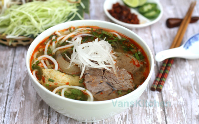O Phượng - Bún Bò