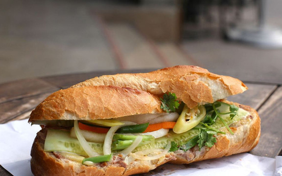 Xuân Bắc - Bánh Mì & Bánh Ngọt