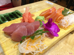 sashimi cá hồi - cá ngừ