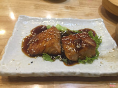 Cá hồi nướng teriyaki