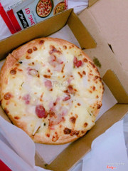 Pizza thịt xông khói