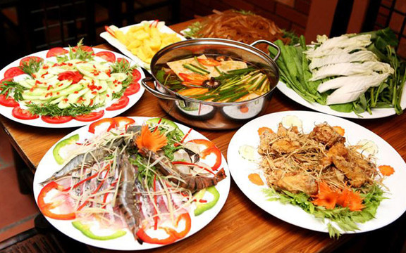 Quán Đạt - Hải Sản & Các Món Nhậu Bình Dân