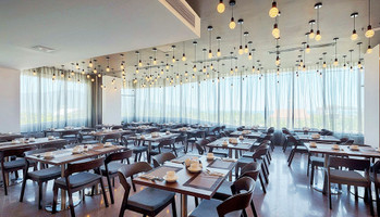Big Plate Seafood Restaurant - Belle Maison Parosand Danang Hotel