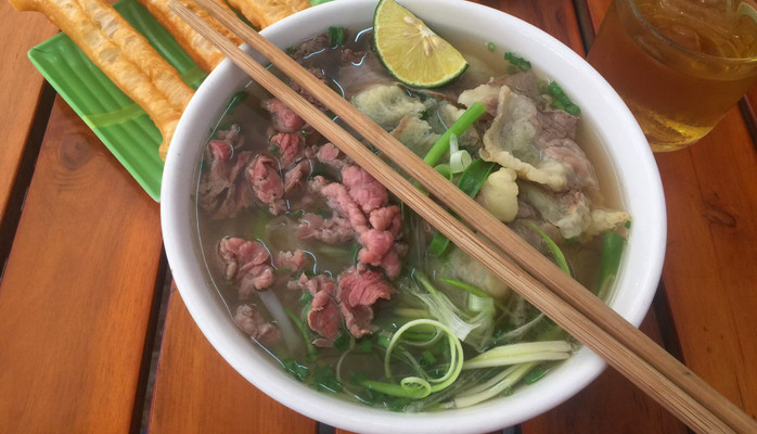 Dì Thu - Bún Bò Tái