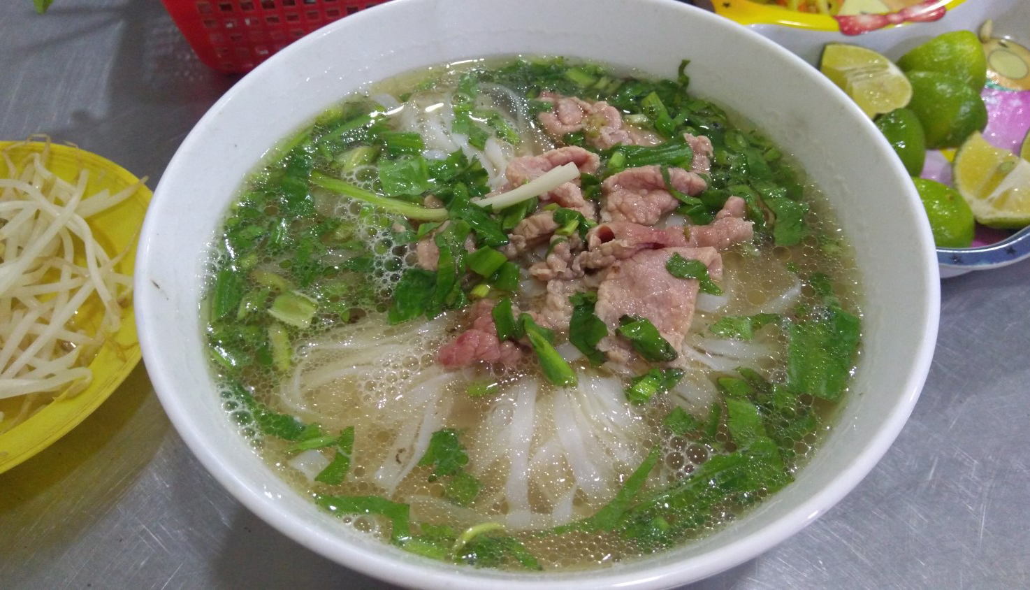Phở Bắc Hải Hà Nội - Thảo Điền ở Quận 2, TP. HCM | Menu Thực đơn & Giá ...