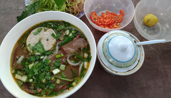 Bún Bò & Bún Riêu Thuỷ Tiên