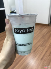 Mình đặt cốc size XL lại giao size thường. Mình mua hẳn 5 cốc đều đặt size XL mà giao toàn size thường. Rất không hài lòng, double trân châu nhưng trân châu rất ít